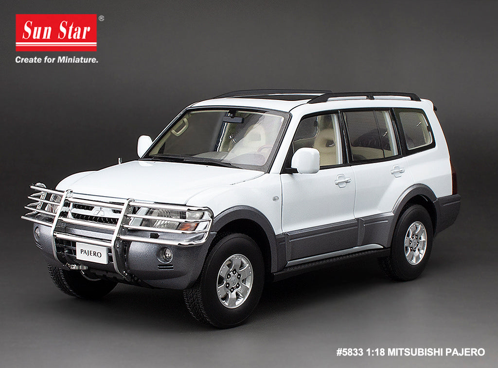 1:18 Mitsubishi Pajero V73 - White – Exclusive Collectables