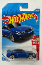 Load image into Gallery viewer, Hot Wheels - Nissan Skyline(s)