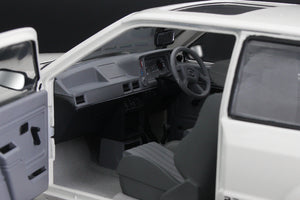 1:18 1984 Ford Escort RS1600i – Diamond White (RHD)