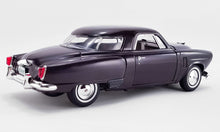 Load image into Gallery viewer, 1:18 1951 Studebaker Champion - Black Cherry
