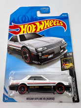Load image into Gallery viewer, Hot Wheels - Nissan Skyline(s)