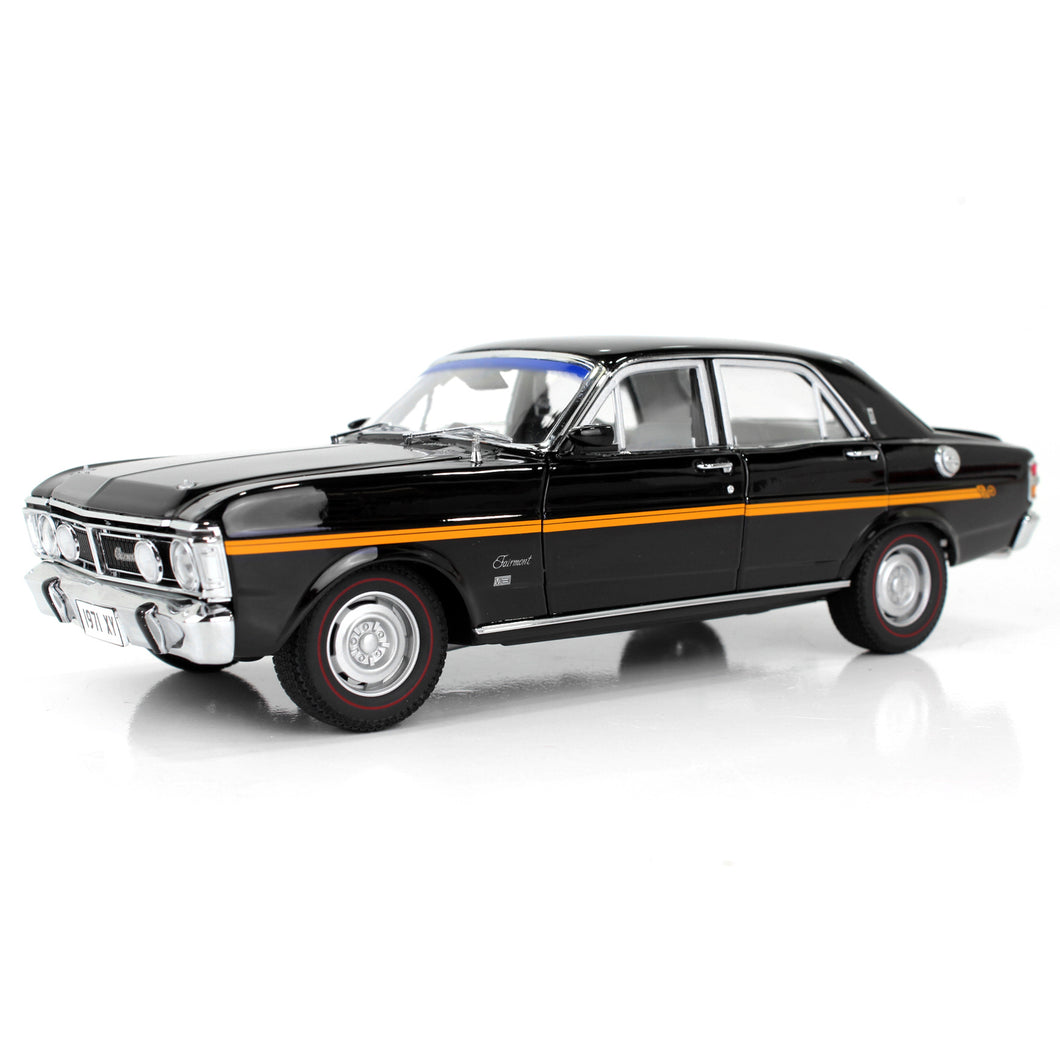 1:18 Ford XY Fairmont Grand Sport - Onyx Black - Classic Carlectables