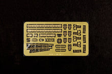 Load image into Gallery viewer, 1:700 AOE Fast Combat Support Ship USS Detroit(AOE-4)