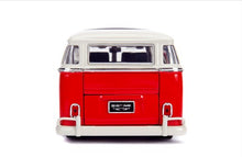 Load image into Gallery viewer, 1:24 BigTime Kustoms - 1962 Volkswagen Bus - Red
