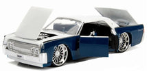 Load image into Gallery viewer, 1:24 BigTime Kustoms - 1963 Lincoln Continental - Blue
