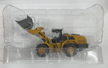 Load image into Gallery viewer, 1:60 Loader - Huina - Diecast Model
