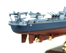 Load image into Gallery viewer, 1:700 USS Iowa Class Battleship,USS Missouri (BB-63)