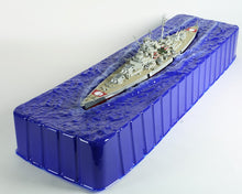 Load image into Gallery viewer, 1:700 German battleship Bismarck