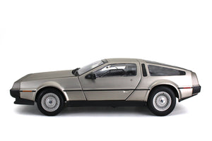 1:18 1981 De Lorean DMC 12 Coupe