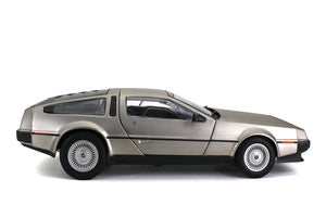 1:18 1981 De Lorean DMC 12 Coupe