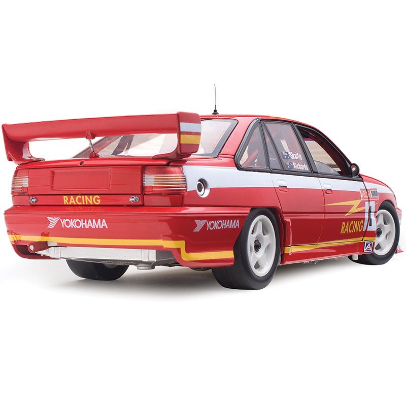 1:18 Holden VP Commodore 1993 Bathurst 2nd Place + Winfield decals ...