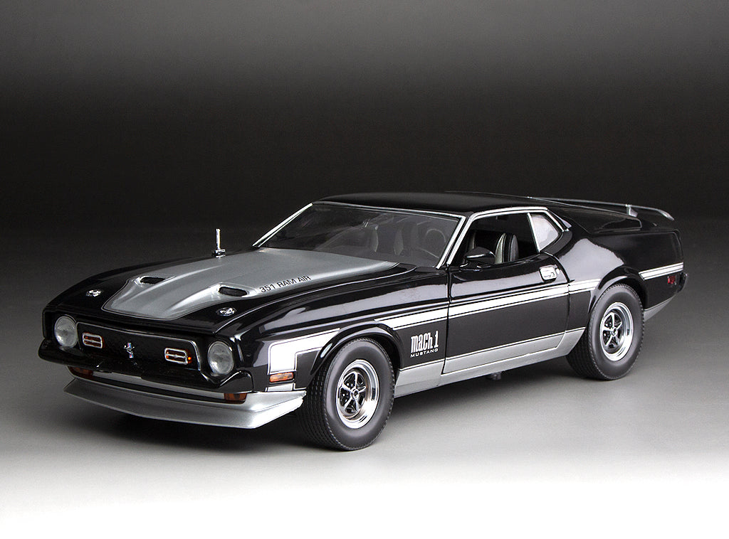 自動車 AUTOART FORD MUSTANG MACH1 1/18 1971 Review of a 1:18 1971 Ford Mustang Mach 1, by Auto Art Millenium