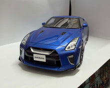 Load image into Gallery viewer, 1:18 Samurai Nissan Gt-r 2020 - Blue - Kyosho
