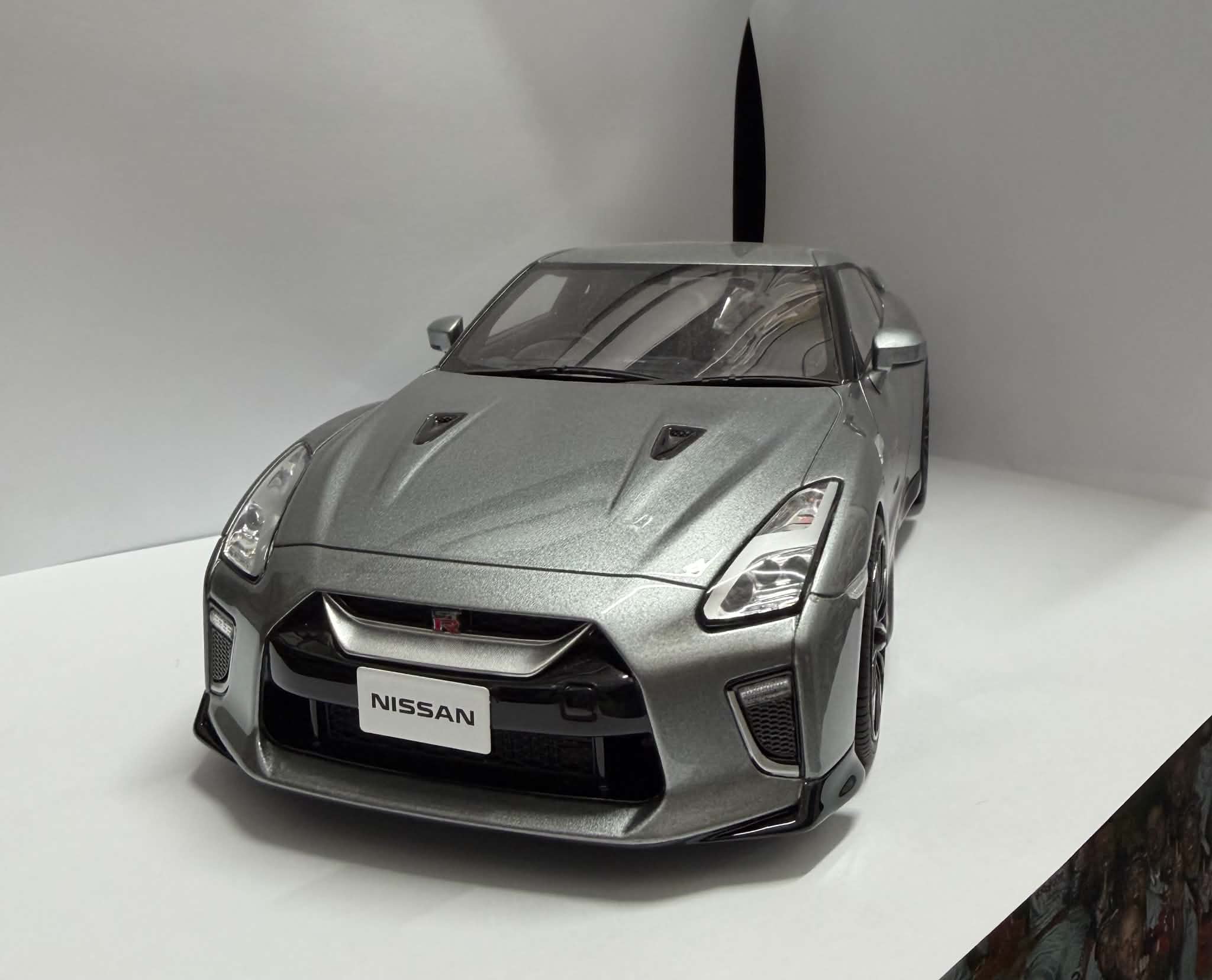 1:18 Samurai Nissan Gt-r 2020 - Dark Grey - Kyosho – Exclusive