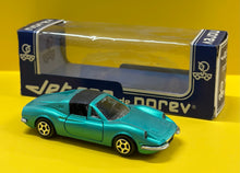 Load image into Gallery viewer, 1:43 Ferrari 246 #824 series M - Norev
