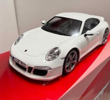 Load image into Gallery viewer, 1:18 Porsche 911 Carrera S - White
