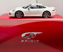 Load image into Gallery viewer, 1:18 Porsche 911 Carrera S - White

