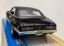 Load image into Gallery viewer, 1:18 1968 Pontiac Firebird 400 - Black
