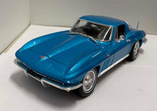 Load image into Gallery viewer, 1:18 Corvette - Blue - NO BOX
