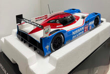 Load image into Gallery viewer, 1:18 Nissan GT-R LM Nismo - Le Mans 2015 - AUTOart
