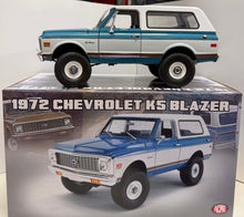 Load image into Gallery viewer, 1:18 1972 Chevrolet K5 Blazer

