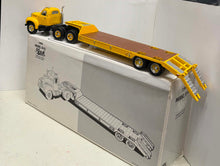 Load image into Gallery viewer, 1:34 1960 Model B-61 - Mack
