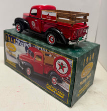 Load image into Gallery viewer, 1940 - Ford Pickup Truck - Texaco
