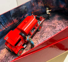 Load image into Gallery viewer, 1:50 Trux - Late 1940’s Chevrolet Blitz Wagon Fire Fighting Tanker
