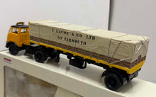 Load image into Gallery viewer, 1:50 Morris Platform Trailer and Sheeted Crate Load - E Lacon and Son Ltd
