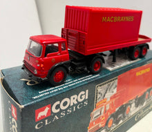 Load image into Gallery viewer, Corgi Classics - Macbraynes - Bedford TK Platform Trailer and Container
