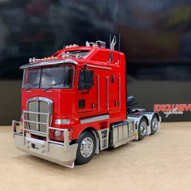 1:32 Kenworth K200 Prime Mover (Red)