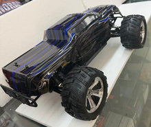 Load image into Gallery viewer, 1:8 Monster Truck - Brushless RC - Ready to Run
