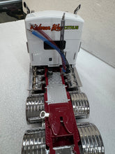 Load image into Gallery viewer, 1:32 Kenworth T909 Kidman Way Citrus
