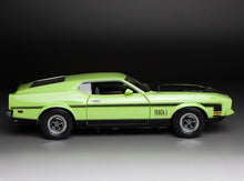 Load image into Gallery viewer, 1:18 1971 Ford Mustang MACH 1 – Grabber Lime
