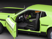 Load image into Gallery viewer, 1:18 1971 Ford Mustang MACH 1 – Grabber Lime
