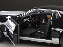 Load image into Gallery viewer, [Pre-Order] 1:18 1971 Ford Mustang MACH 1 – Raven Black
