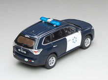 Load image into Gallery viewer, 1:43 Mitsubishi Outlander – Macau Customs Department
