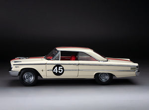 1:18 1963 Ford Galaxie 500/XL- #45 Jack Sears- Winner 1963 British Saloon Car Championship