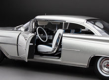 Load image into Gallery viewer, 1:18 1959 Oldsmobile “98” Hardtop – Silver
