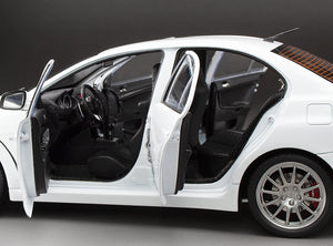 1:18 Mitsubishi Lancer Evolution X – White