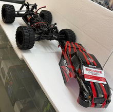 Load image into Gallery viewer, 1:10 Bowie Truck - Brushless RC - Ready to Run
