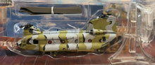 Load image into Gallery viewer, 1:72 Scale Helicopter - Chinook CH-47D - Forces of Valor
