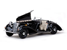 Load image into Gallery viewer, 1:18 1939 HORCH 855 ROADSTER – Black
