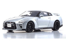 Load image into Gallery viewer, 1:18 2020 Nissan GT-R R35 - Silver - Kyosho/Samurai - Resin Model
