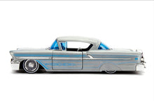 Load image into Gallery viewer, 1:24 Jada 20th Anniversary - Street Law - 1955 Chevy Impala
