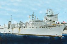 Load image into Gallery viewer, 1:700 AOE Fast Combat Support Ship USS Detroit(AOE-4)
