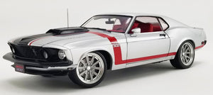 1:18 1969 Boss 302 Street Fighter Mustang - Redline
