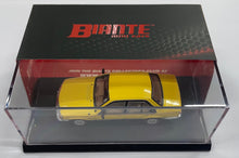 Load image into Gallery viewer, 1:64 1978 Holden VB Commodore SL/E Jasmine Yellow
