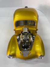 Load image into Gallery viewer, 1:18 The Rat Fink 1940 Gasser
