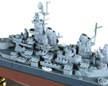 Load image into Gallery viewer, 1:700 USS Iowa Class Battleship,USS Missouri (BB-63)
